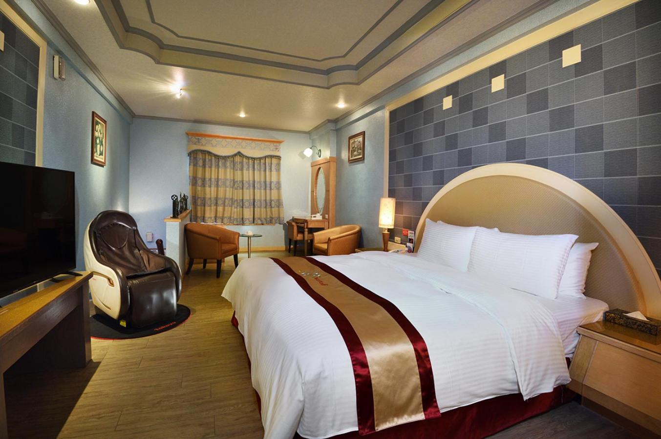 Natoli Motel Тайнань Екстер'єр фото